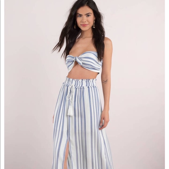 Crop top and maxi skirt set - Picture 2 of 4